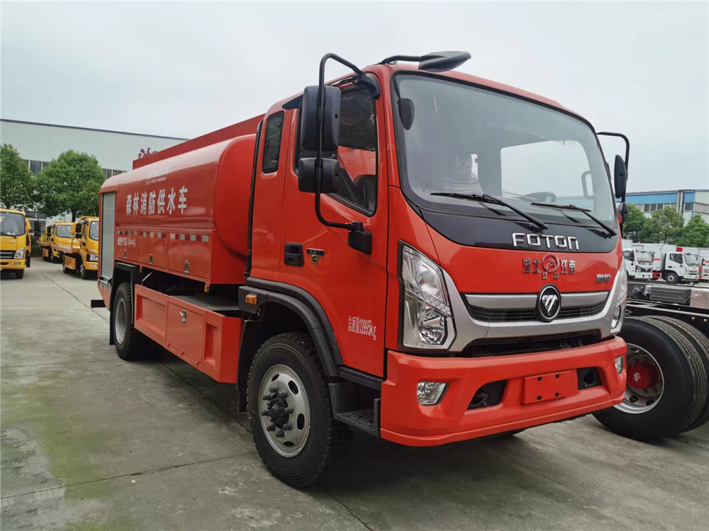 消防供水车